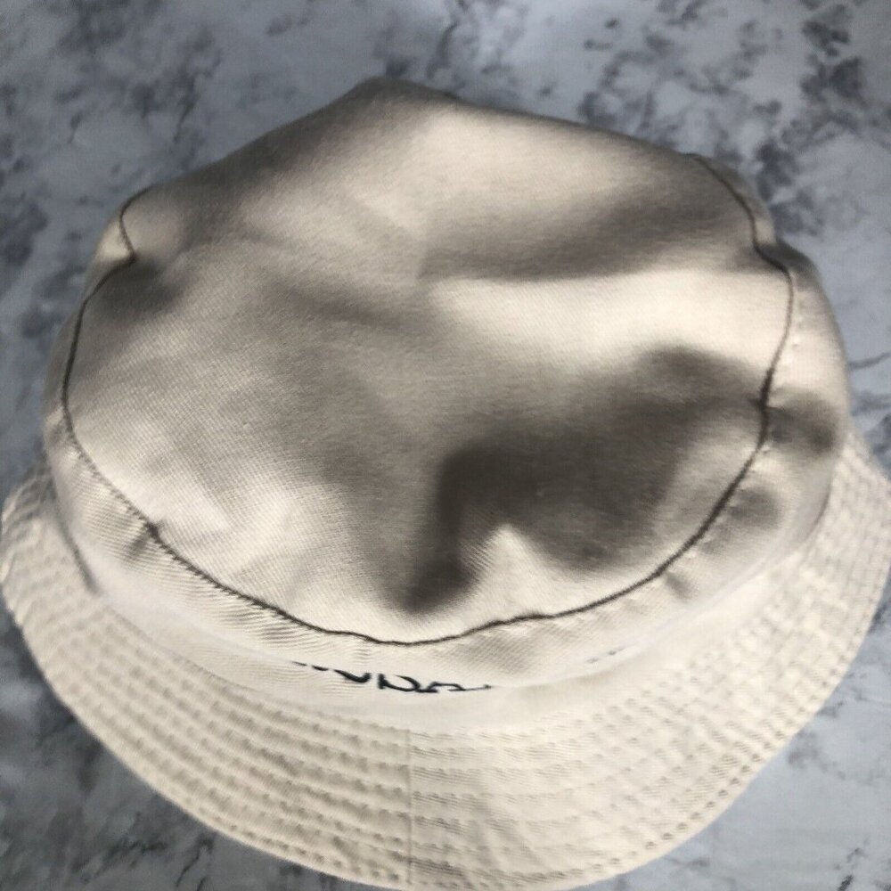 Jerusalem Embroidered Beige Bucket Hat With Back Zip & Inner Pocket - Picture 3 of 8